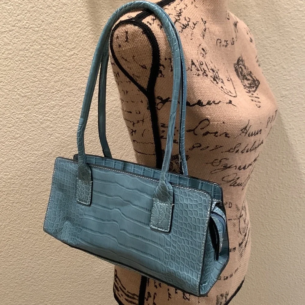 Women’s Vintage Tommy Hilfiger Bag Set - Picture 2 of 9